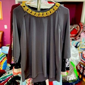 Gold Braid embellished top size 3x